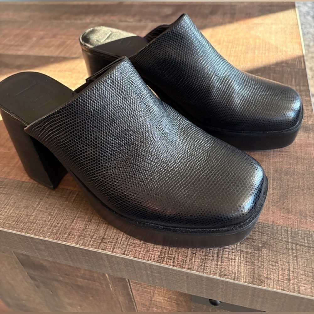 Eric JAVITS Chunk Heel Slip on Mule Black Shoe Size 10
